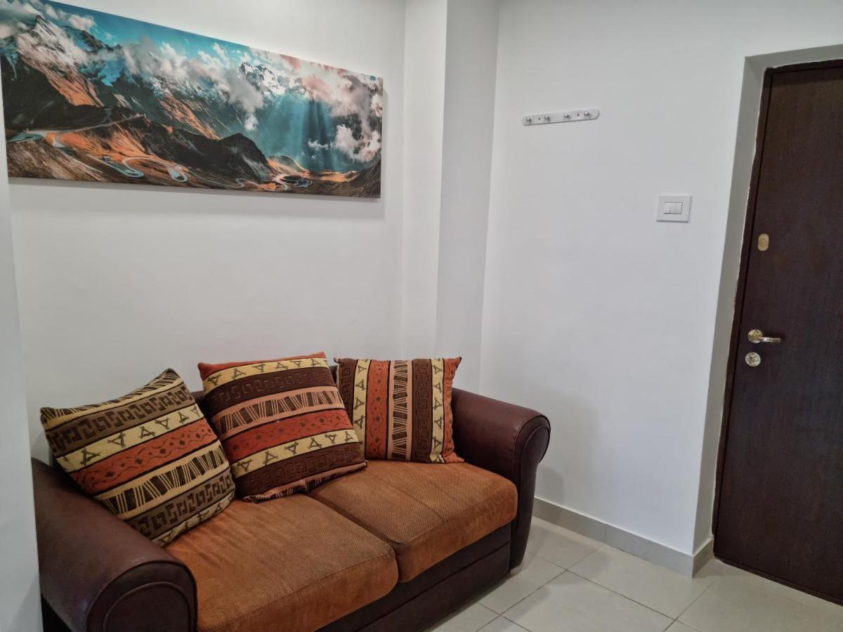 Timpuri Noi Studio Διαμέρισμα Βουκουρέστι Εξωτερικό φωτογραφία